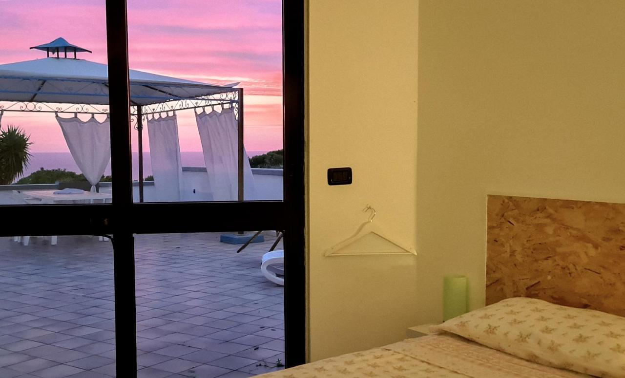 Villa Panoramica Sunset House Torre Vado Buitenkant foto