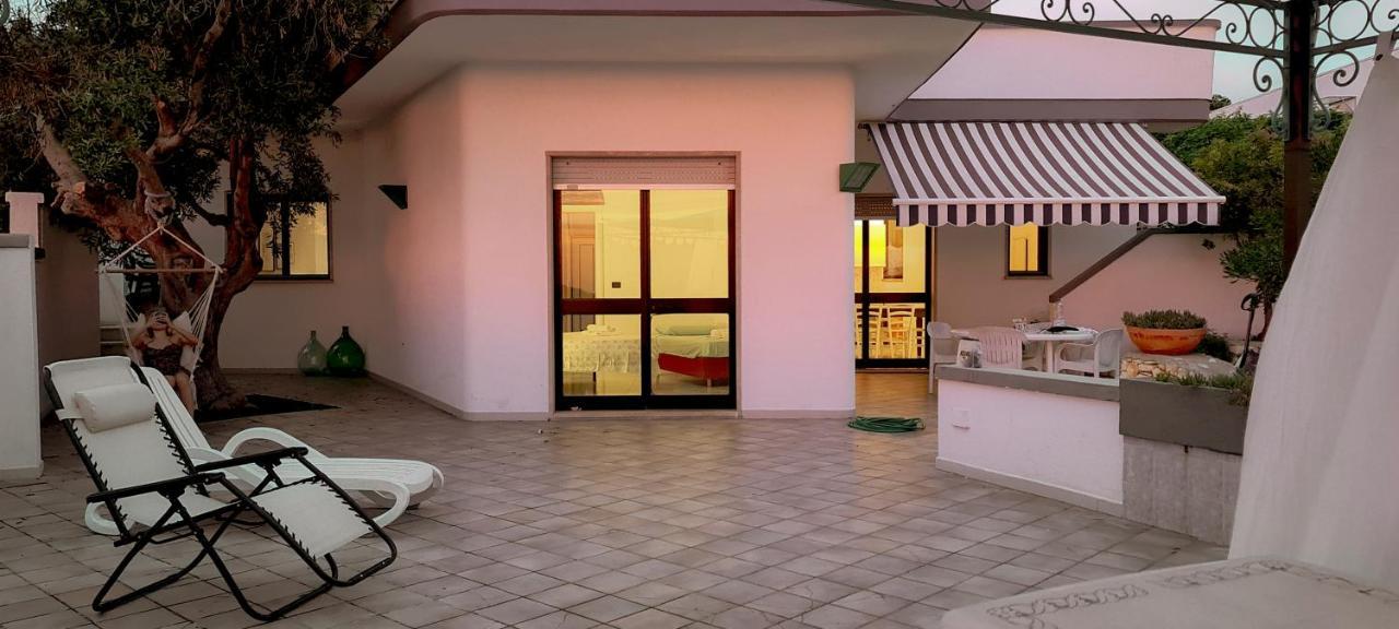 Villa Panoramica Sunset House Torre Vado Buitenkant foto